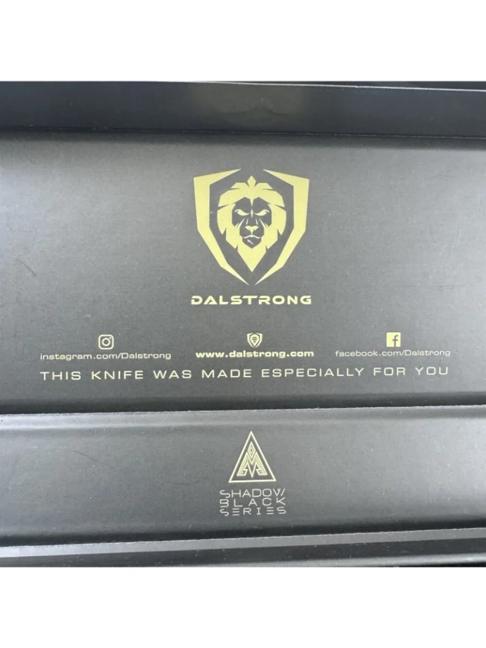 Dalstrong kitchen knife